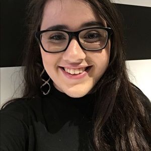 Meet your Posher, Liat